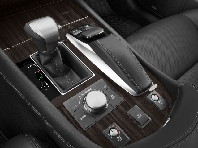 2017 Lexus LS 460 w/Navigation, Levinson Audio, Low Miles!